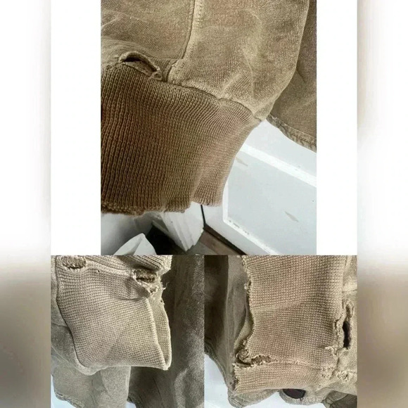 Gramicci Long Sleeve 1/4 Zip Pullover
Sweater Size M - Picture 3 of 4